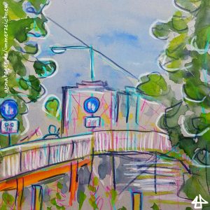 Zeichnung mit Buntstift und Aquarell: Fussgängerweg-Schilder auf einer Brücke mit  Baustelle, eingerahmt vom Blattwerk von Bäumen. Als Signatur: annaheger.de/immerzeichnen.