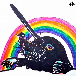 Der Kopf und die Schaufelhände eines Maulwurfes, der ein langes säbelartiges Horn auf der Stirn trägt, Zeichnung mit schwarzem Filzstift, dahinter eine Regenbogen, Bunstifte.