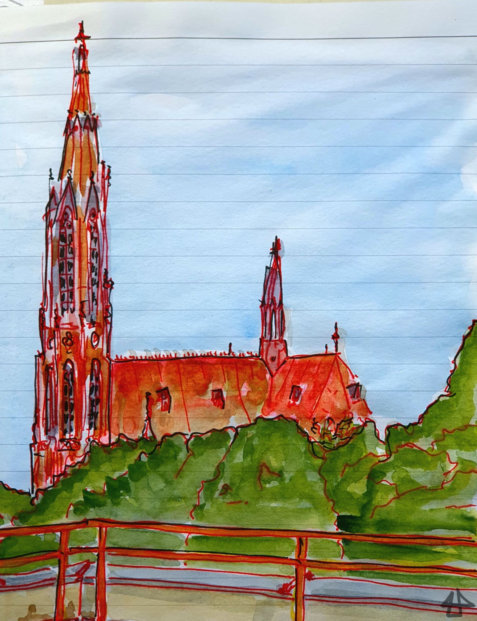 Aquarellierte Finelinerzeichnung auf liniertem Papier, eine grosse rote Backsteinkirche auf einer Erhöhung von Bäumen umgeben, mit grossem mehrgeschössigem Turm und kleinem Turm am Übergang zum Seitenschiff. Im Vordergrund das Geländer des Hochauses von dessen Dach die gezeichnet wurde.
