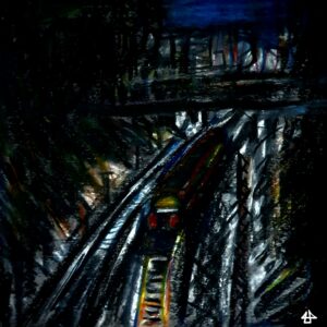 Ölkreide auf Karton, sehr dunkel in dunkel, die Rücklichter eines wegfahrenden Zuges, Licht reflektiert im Schnee der seitlichen Böschung, hinten laufen die Gleise unter Brücken weiter.